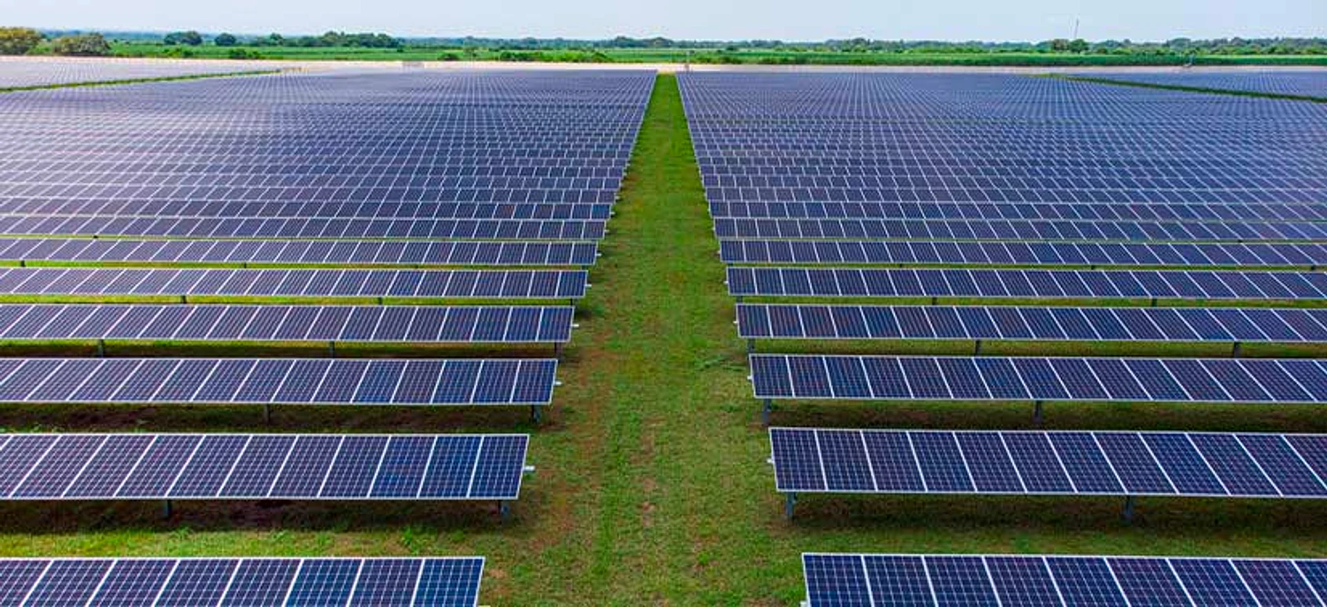 Instalação de usina solar fotovoltaica JC Energia